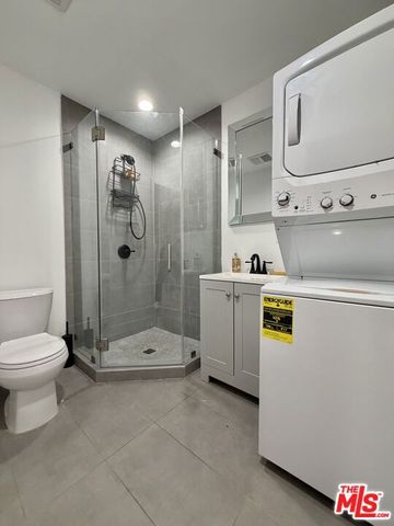 15846 Kalisher Street, Granada Hills (los Angeles), CA 91344