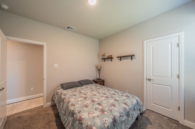 1216 Kerrville Lane, Weatherford, TX 76087