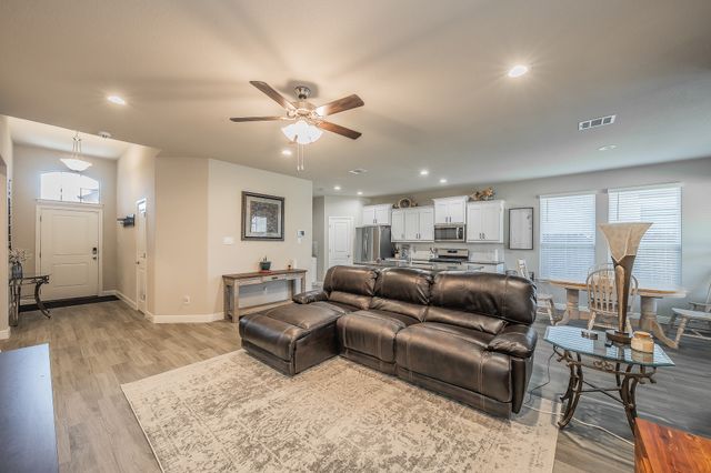 1216 Kerrville Lane, Weatherford, TX 76087