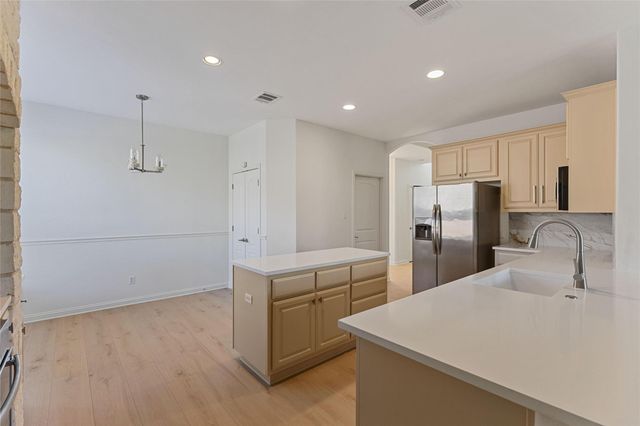 299 Limestone TRL, Austin, TX 78737