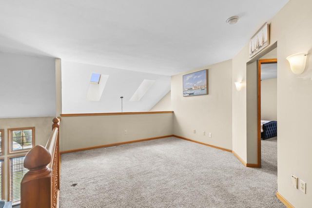 13600 W Eagle TRACE, New Berlin, WI 53151