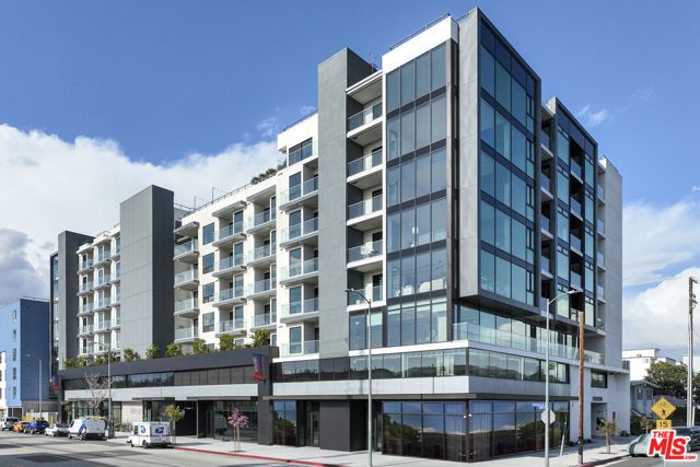 3688 Overland Avenue PH12, Los Angeles, CA 90034