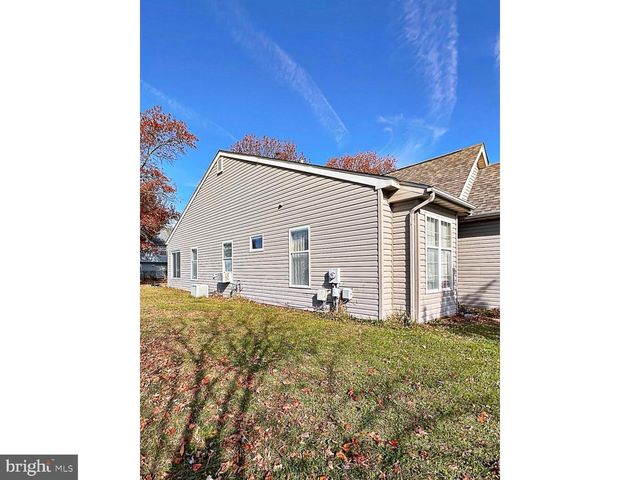 101 TRAFALGAR DR, Dover, DE 19904