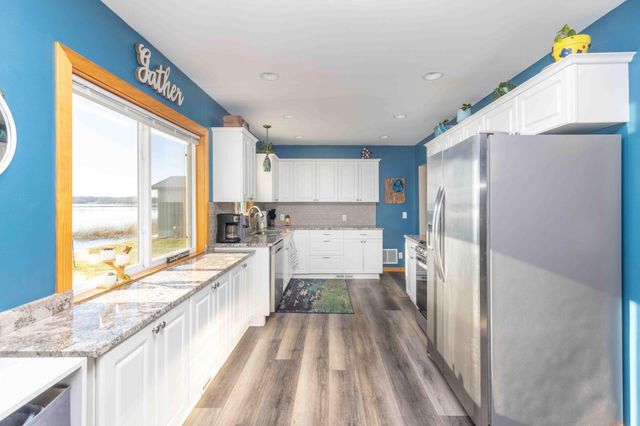 14829 County Highway 4, Lake Park, MN 56554