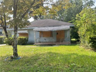 2274 LARCHWOOD SW Road, Atlanta, GA 30310