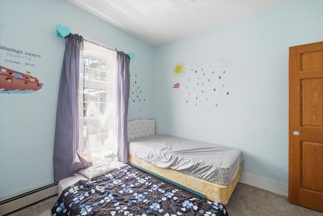 922 3rd Avenue, Ackley, IA 50601