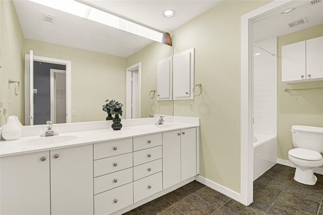 227 W Gray, Houston, TX 77019