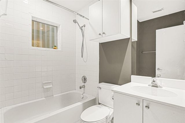 227 W Gray, Houston, TX 77019