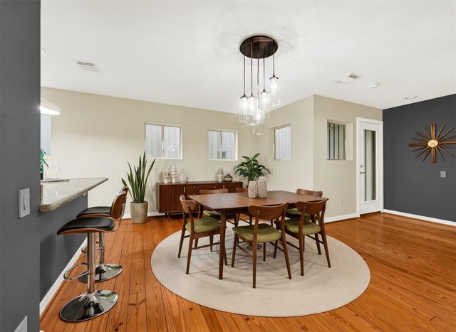 227 W Gray, Houston, TX 77019