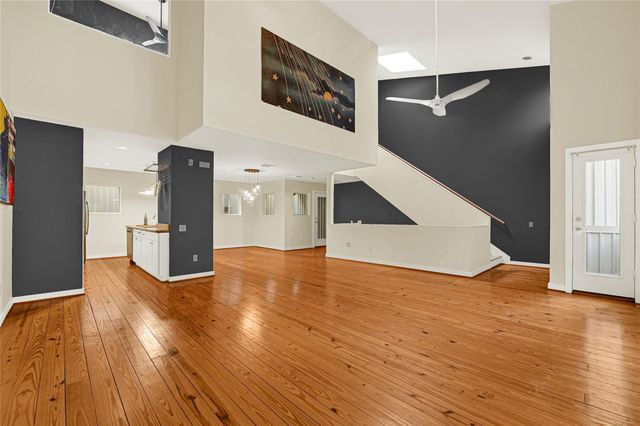 227 W Gray, Houston, TX 77019