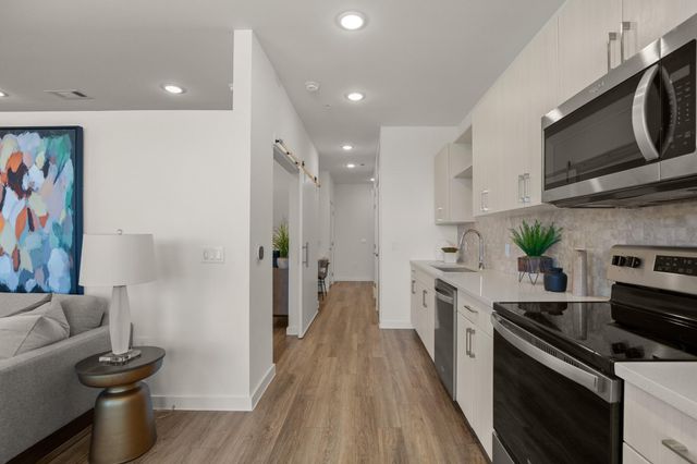 6324 N Lamar BLVD 313, Austin, TX 78752