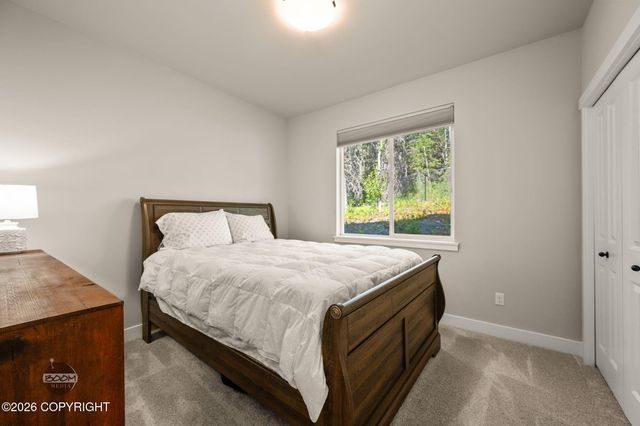 27615 Eagle River Road, Eagle River, AK 99577