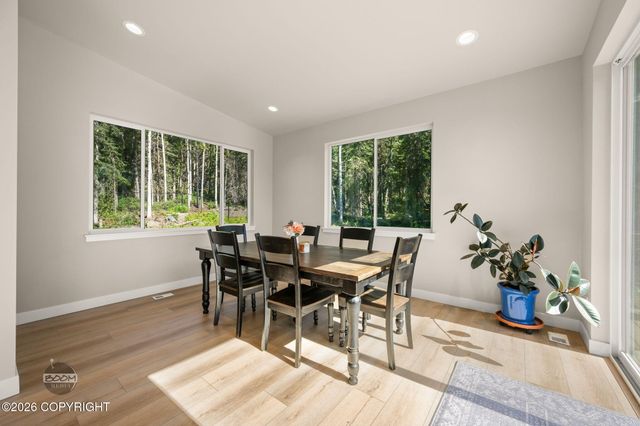 27615 Eagle River Road, Eagle River, AK 99577