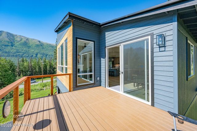 27615 Eagle River Road, Eagle River, AK 99577