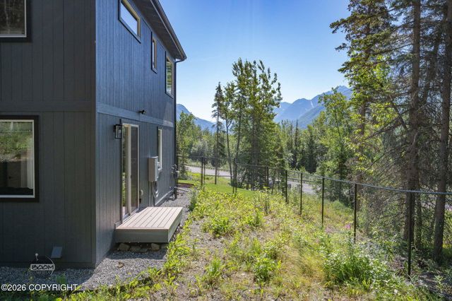 27615 Eagle River Road, Eagle River, AK 99577