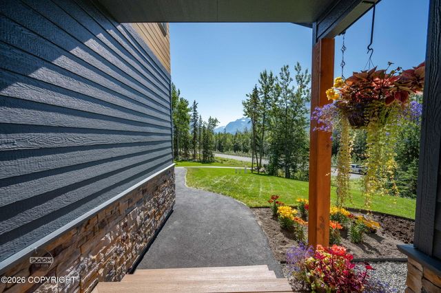27615 Eagle River Road, Eagle River, AK 99577