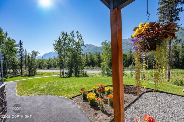 27615 Eagle River Road, Eagle River, AK 99577
