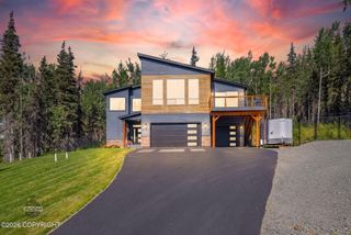 27615 Eagle River Road, Eagle River, AK 99577