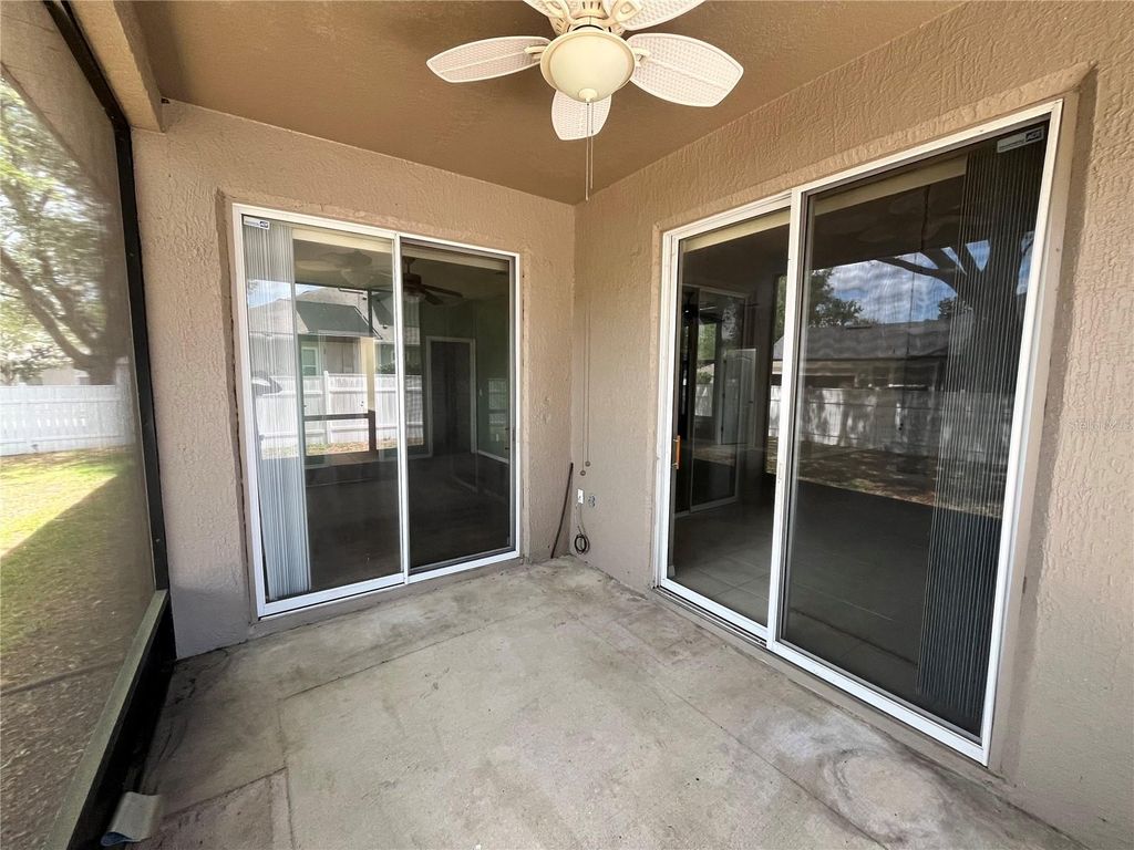 Image 22 of property listing at 919 MAGNOLIA BLOSSOM COURT, Apopka, FL 32712