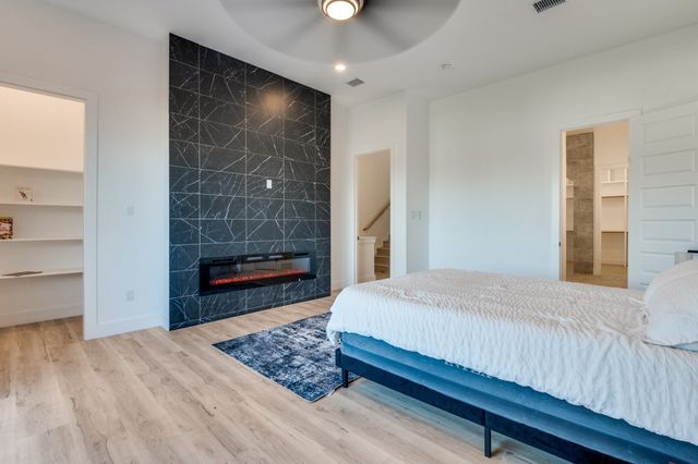 2804 Guymon Street, Dallas, TX 75212