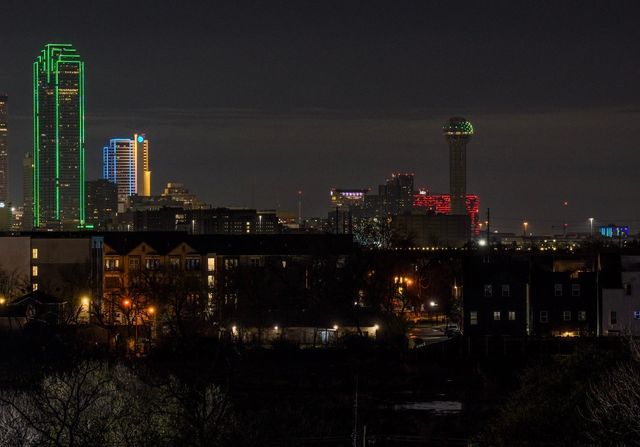 2804 Guymon Street, Dallas, TX 75212