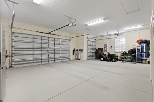 1116 RUSSELL LOOP, The Villages, FL 32162