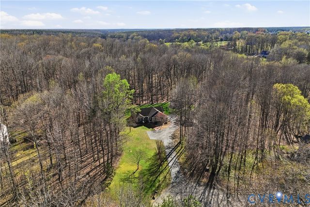 1840 Fairpine Dr, Powhatan, VA 23139