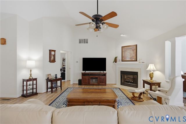 1840 Fairpine Dr, Powhatan, VA 23139