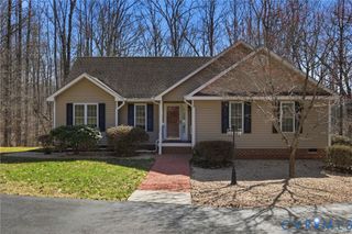 1840 Fairpine Dr, Powhatan, VA 23139