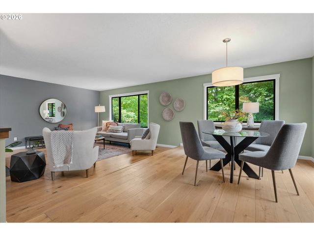 12395 Nw BIG FIR Cir, Portland, OR 97229