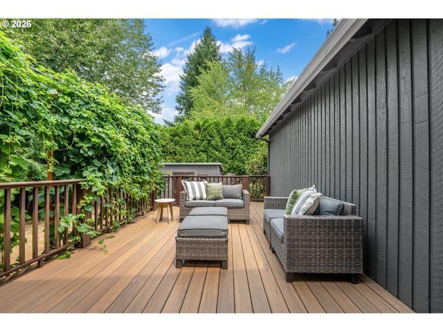 12395 Nw BIG FIR Cir, Portland, OR 97229