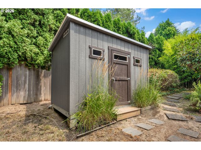 12395 Nw BIG FIR Cir, Portland, OR 97229