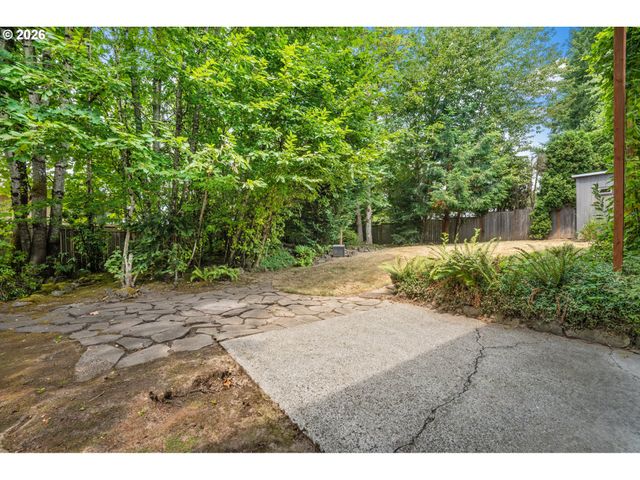 12395 Nw BIG FIR Cir, Portland, OR 97229