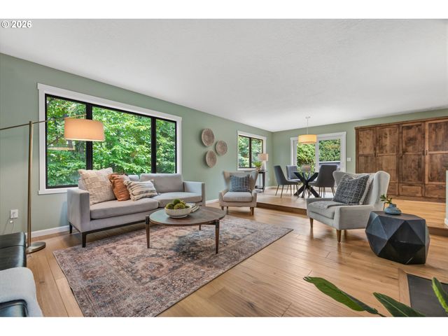 12395 Nw BIG FIR Cir, Portland, OR 97229