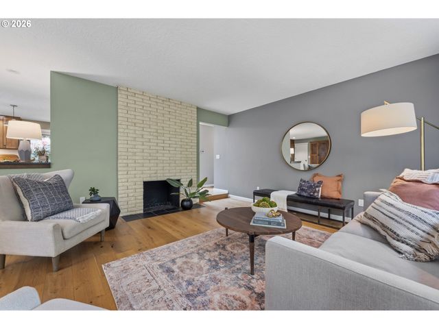 12395 Nw BIG FIR Cir, Portland, OR 97229
