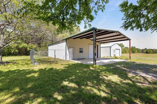 321 VZ County Road 2602, Wills Point, TX 75169