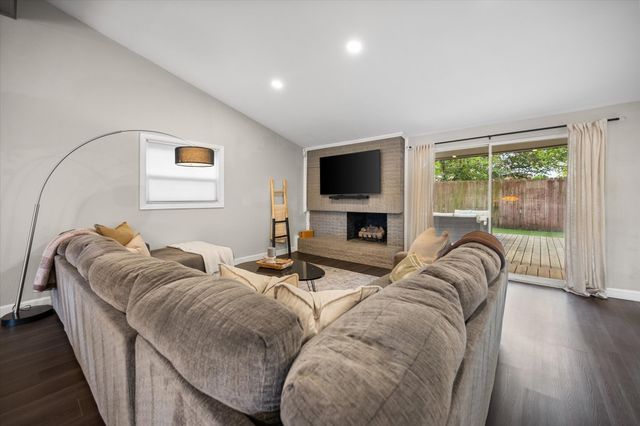 3234 High Lark Drive, Dallas, TX 75234