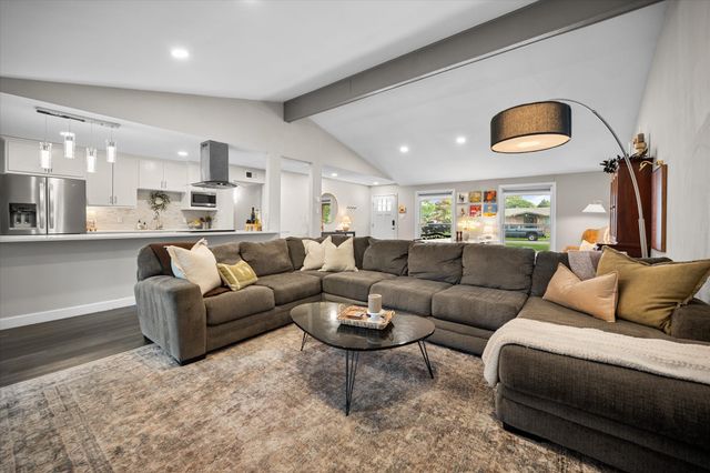 3234 High Lark Drive, Dallas, TX 75234