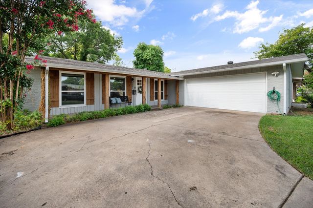 3234 High Lark Drive, Dallas, TX 75234