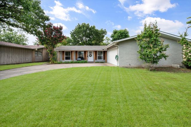 3234 High Lark Drive, Dallas, TX 75234