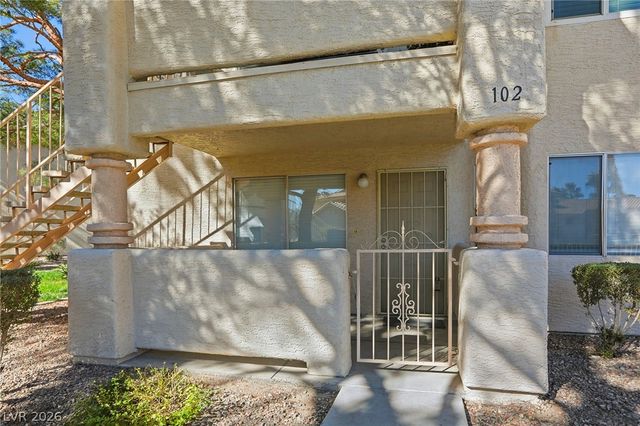 916 Rockview Drive 102, Las Vegas, NV 89128