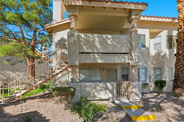 916 Rockview Drive 102, Las Vegas, NV 89128