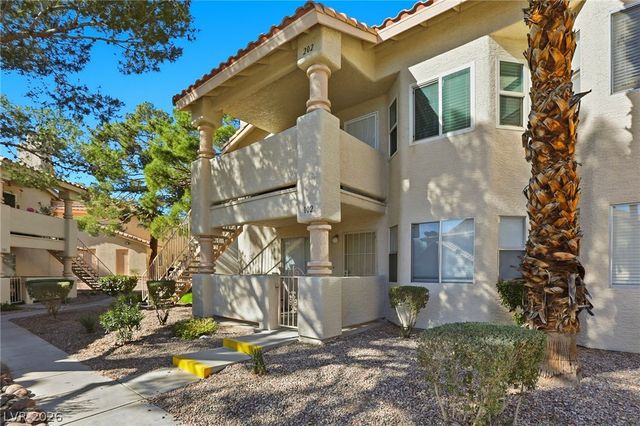 916 Rockview Drive 102, Las Vegas, NV 89128