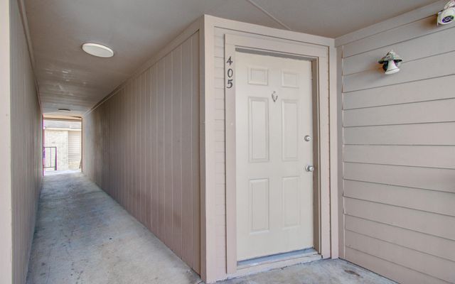 10101 S Gessner Road 405, Houston, TX 77071