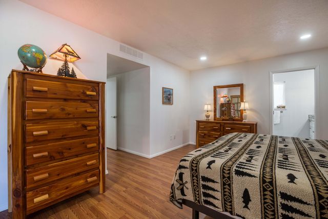 7405 Chaco Road NE, Albuquerque, NM 87109