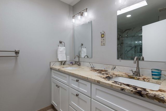 7405 Chaco Road NE, Albuquerque, NM 87109