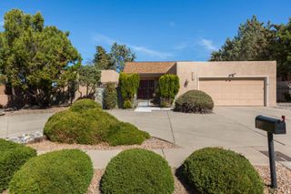 7405 Chaco Road NE, Albuquerque, NM 87109