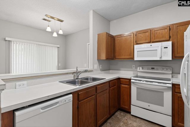 129 Pond Oak Lane, Columbia, SC 29212