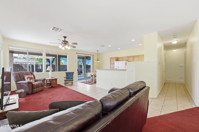 13627 W TARA Lane, Surprise, AZ 85374