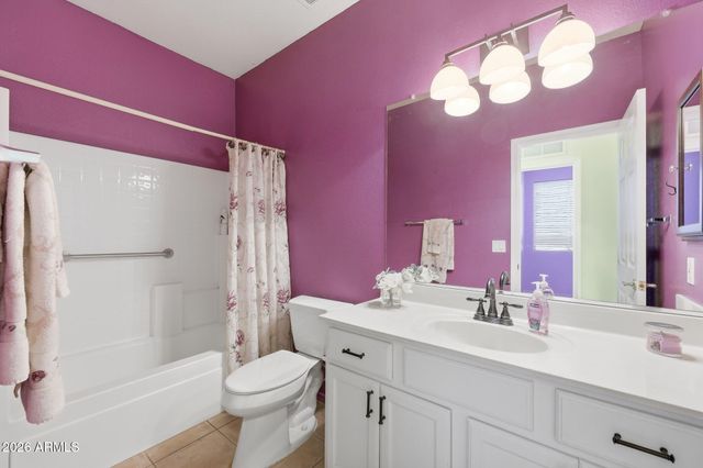 13627 W TARA Lane, Surprise, AZ 85374